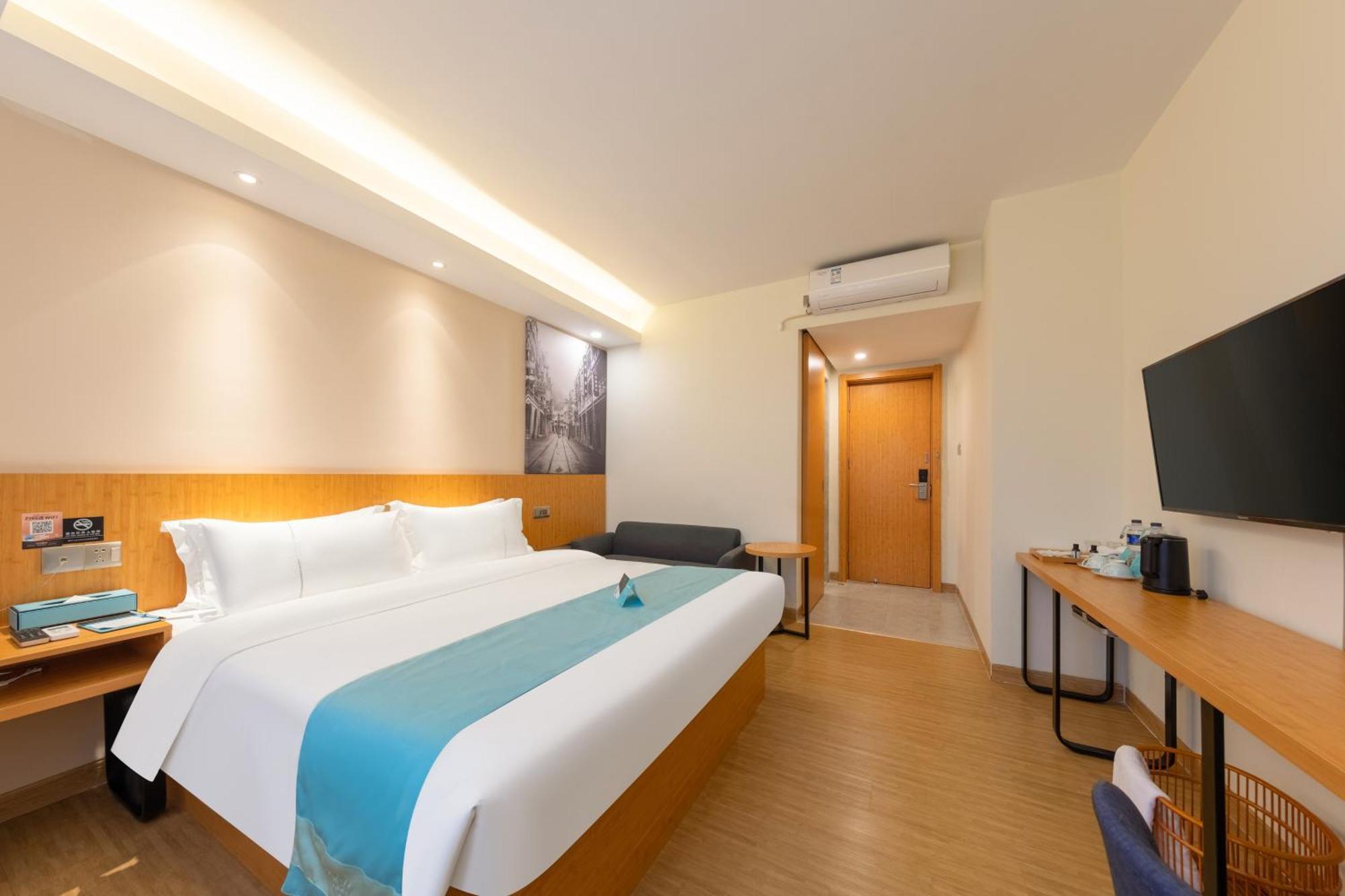Xana Lite Hotel - Guangzhou Fangcun Huadiwan Metro Station Dış mekan fotoğraf