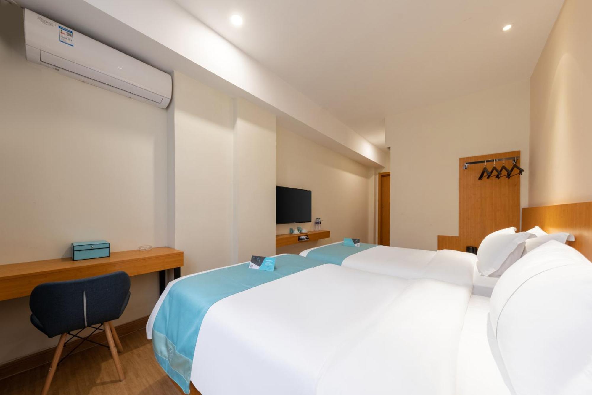 Xana Lite Hotel - Guangzhou Fangcun Huadiwan Metro Station Dış mekan fotoğraf