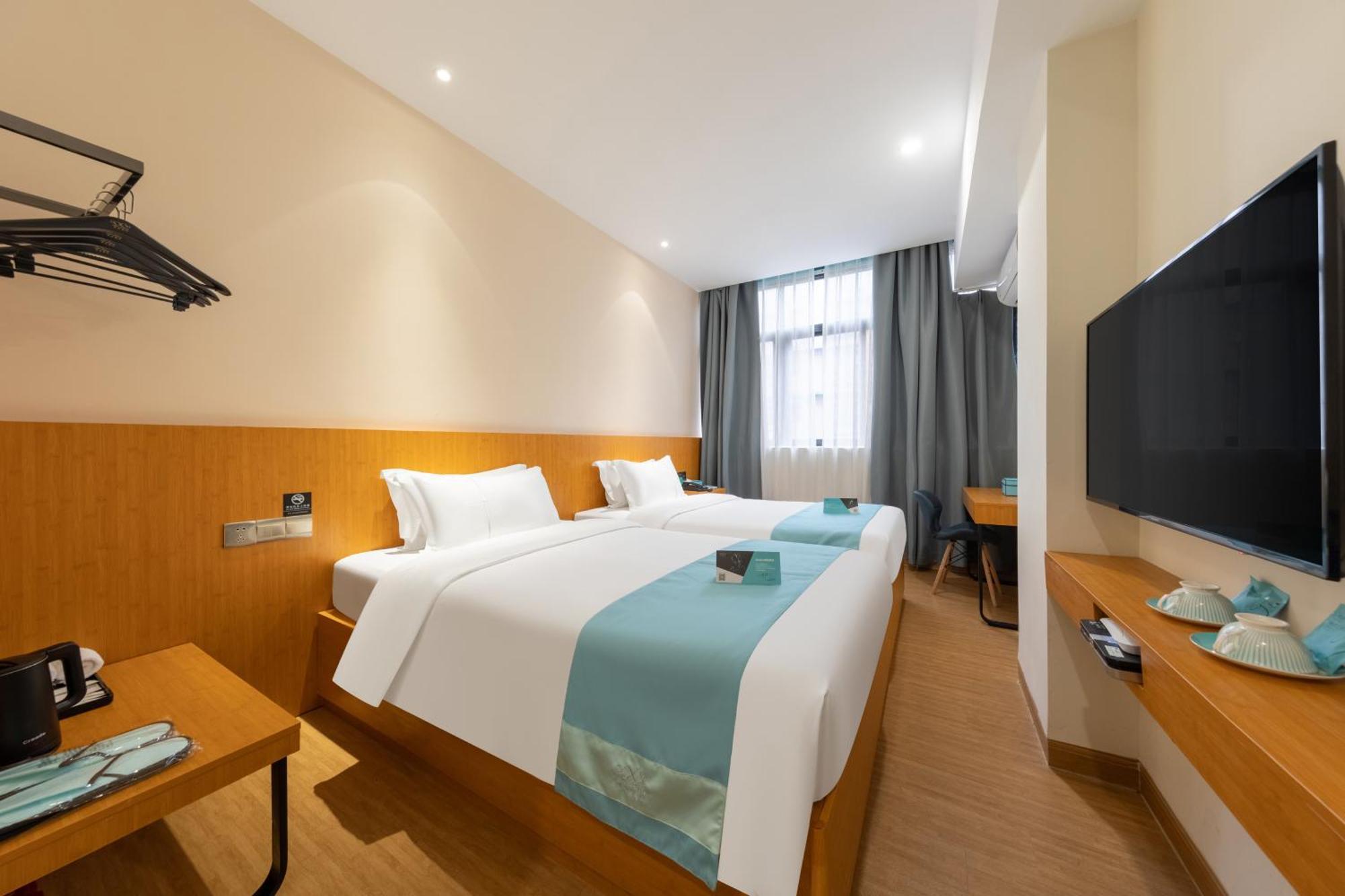 Xana Lite Hotel - Guangzhou Fangcun Huadiwan Metro Station Dış mekan fotoğraf