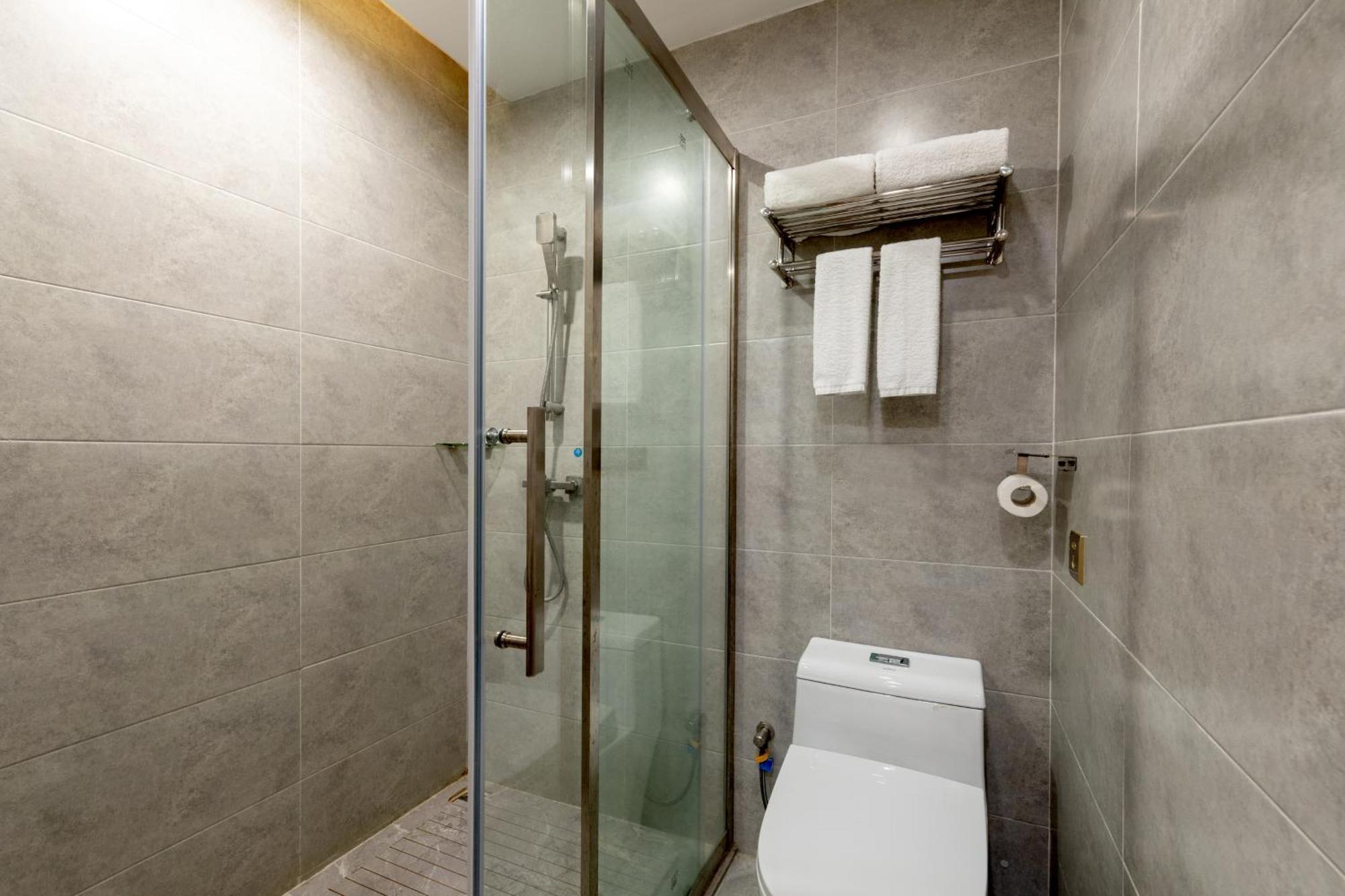 Xana Lite Hotel - Guangzhou Fangcun Huadiwan Metro Station Dış mekan fotoğraf