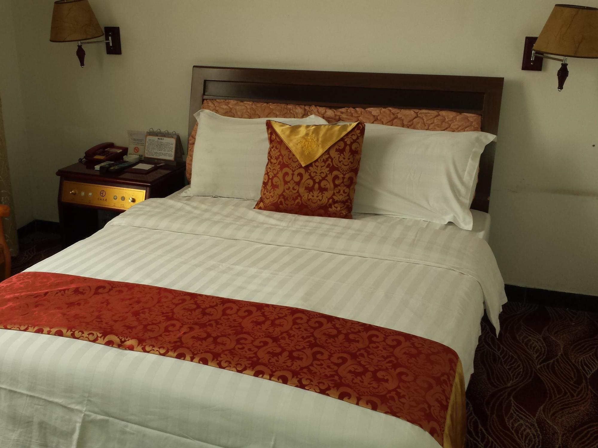 Xana Lite Hotel - Guangzhou Fangcun Huadiwan Metro Station Dış mekan fotoğraf